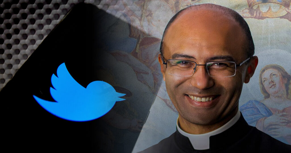 Padre Françoá no Twitter